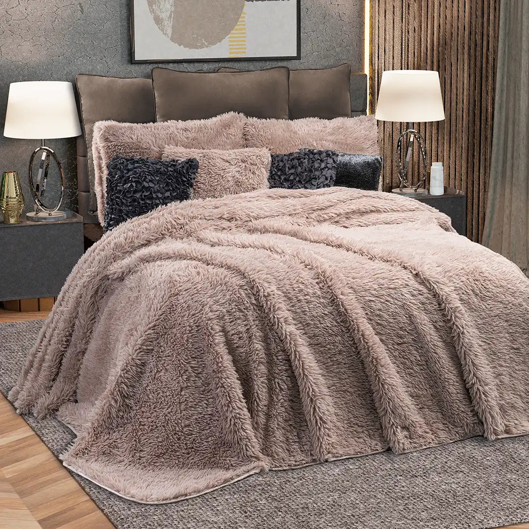 Imagen del producto Cobertor Invernal Miel de Regina, con diseño premium y detalles descriptivos
