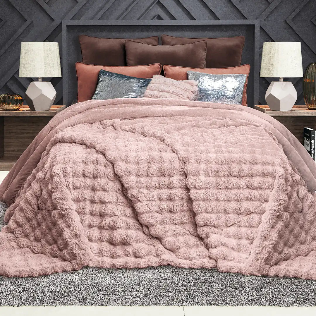 Imagen del producto Edre-Cobertor Boutique Bubble Rosé de Regina, con diseño premium y detalles descriptivos