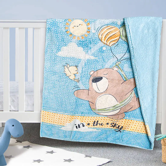 Imagen del producto Cobertor Baby Seducción Por las Nubes Cielo de Regina, con diseño premium y detalles descriptivos