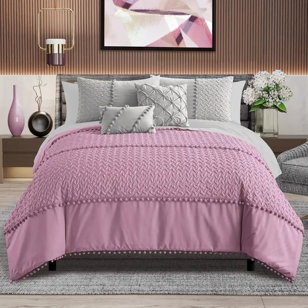 Imagen del producto Edredón Uni-Lux Carey de Regina, con diseño premium y detalles descriptivos