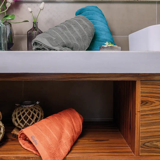 Imagen del producto Toalla Sahara de Regina, con diseño premium y detalles descriptivos